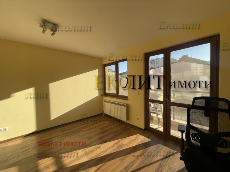 Do wynajęcia  1 sypialnia Sofia , Centar , 73 mkw | 50086925