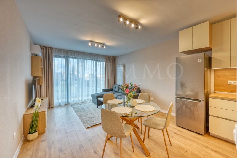 För uthyrning  2 sovrum Sofia , Banisjora , 94 kvm | 37966042 - bild [8]