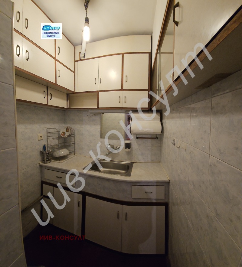 Дава под наем 2-СТАЕН, гр. Велико Търново, Център, снимка 5 - Апартаменти - 52620295