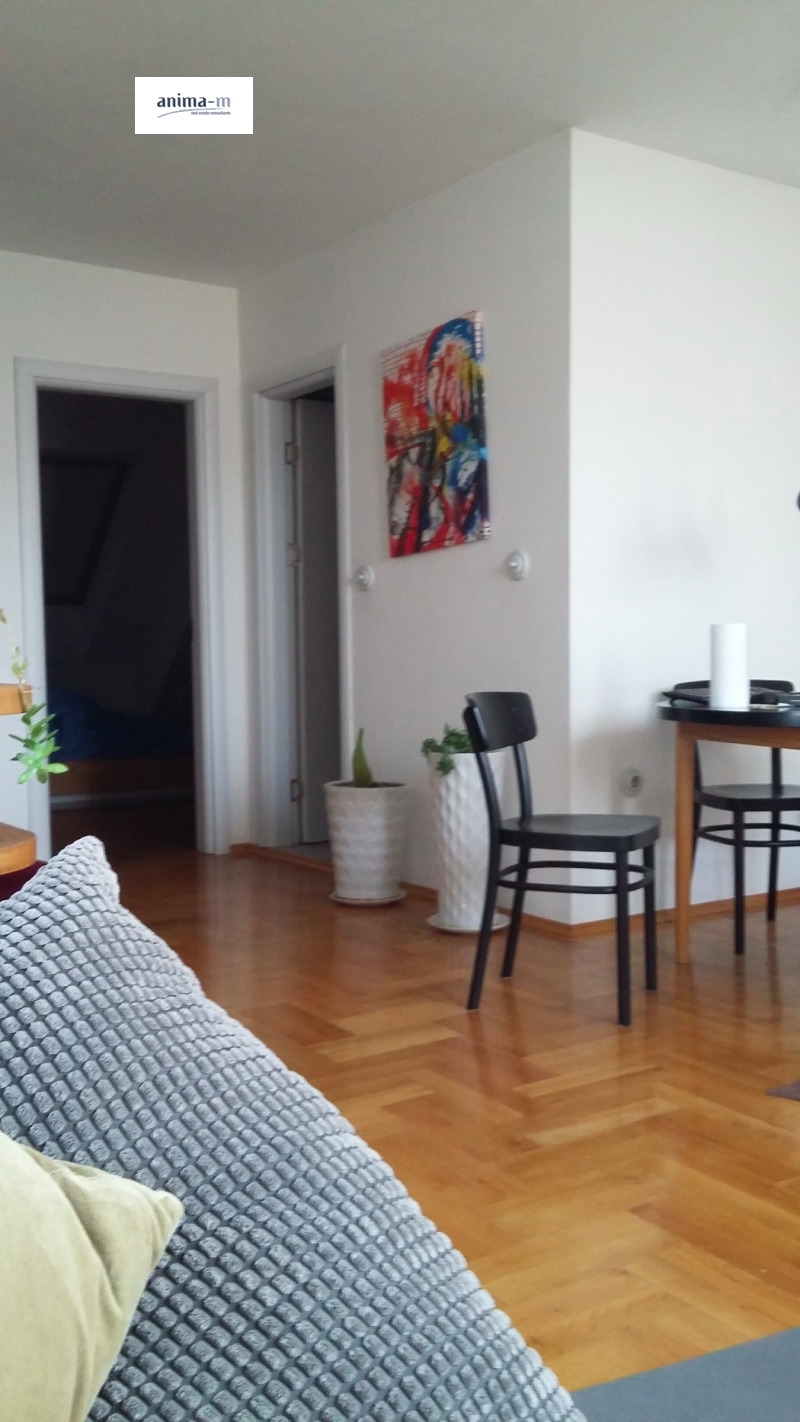 Zu vermieten  1 Schlafzimmer Sofia , Zentar , 90 qm | 83114490 - Bild [3]