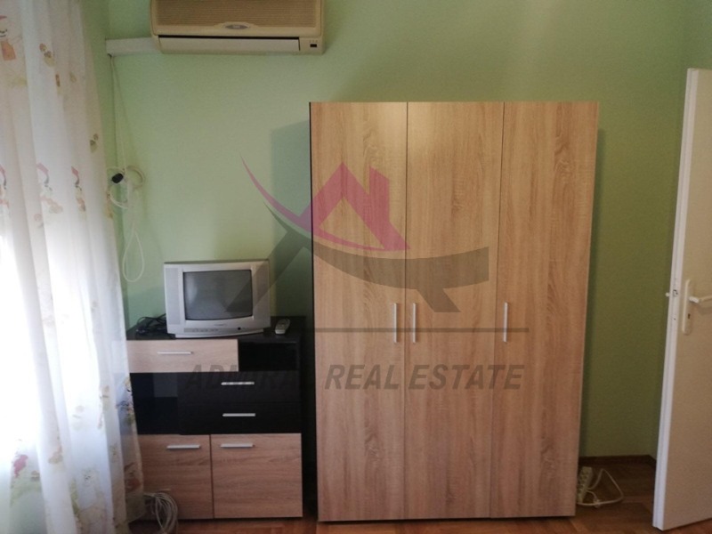 Дава под наем 3-СТАЕН, гр. Варна, Конфуто, снимка 3 - Апартаменти - 53172115