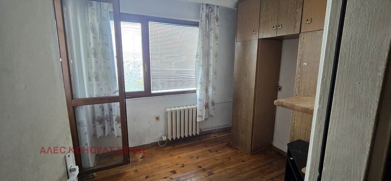 Дава под наем 3-СТАЕН, гр. София, Разсадника, снимка 4 - Апартаменти - 55011065