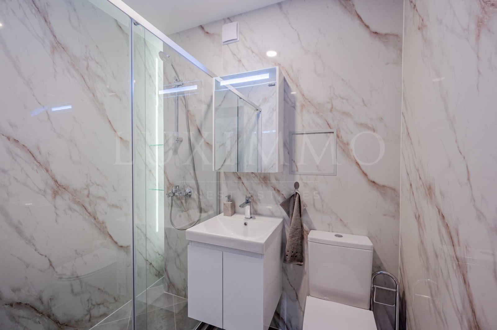 ���� ��� ���� 2-����� | Imot.bg � ����������� 11