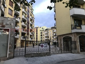 1 спаваћа соба Христо Смирненски, Пловдив