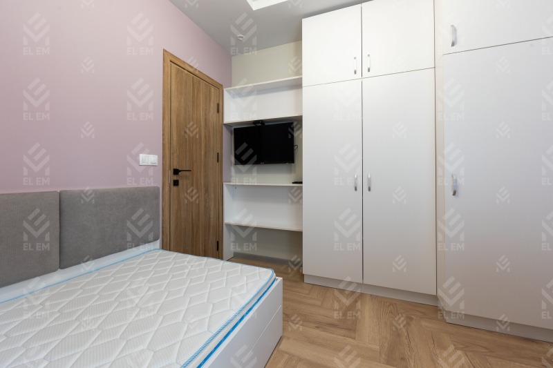 Издаје се  2 спаваће собе Софија , Крастова вада , 75 м2 | 70425626 - слика [8]