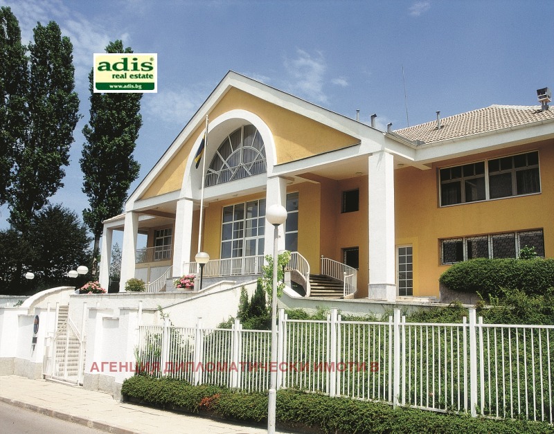 Дава под Наем КЪЩА в град София, Витоша - 1032 кв.м / 9 600 € » 18 775.97 лв., АГЕНЦИЯ ДИПЛОМАТИЧЕСКИ ИМОТИ В СТРАНАТА ЕООД