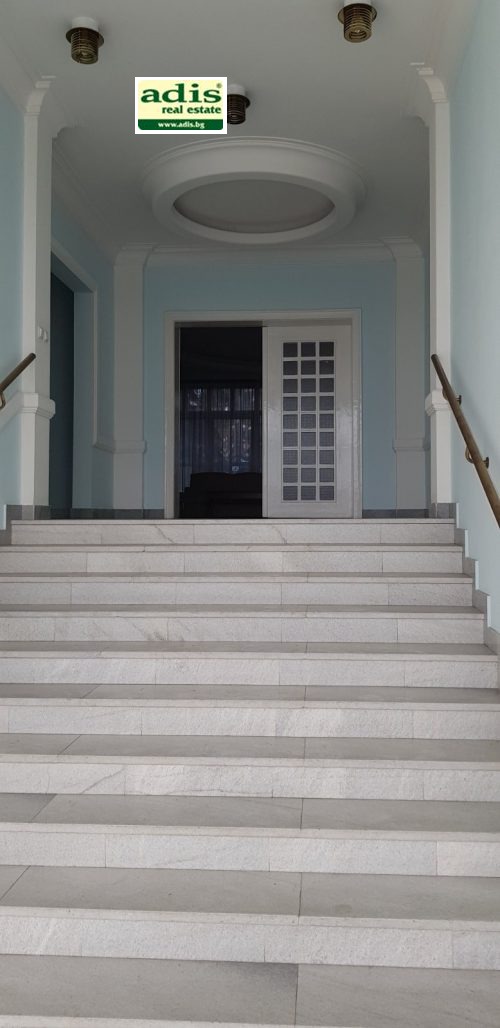 Дава под наем  Къща град София , Витоша , 1032 кв.м | 72581203 - изображение [4]