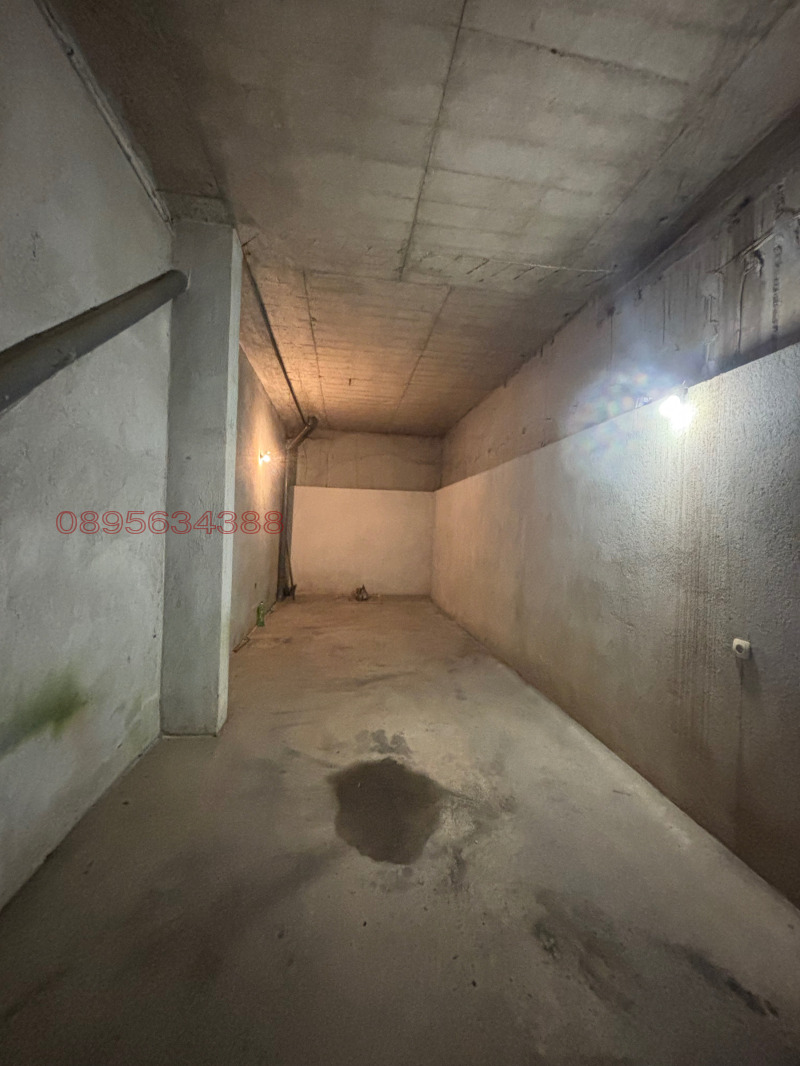 Дава под наем ГАРАЖ, ПАРКОМЯСТО, гр. Стара Загора, Железник - изток, снимка 2 - Гаражи и паркоместа - 53251007