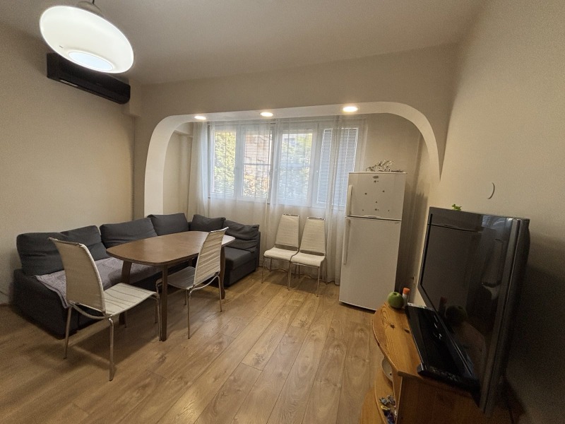Издаје се  1 спаваћа соба Софија , Банишора , 60 м2 | 33041752 - слика [8]