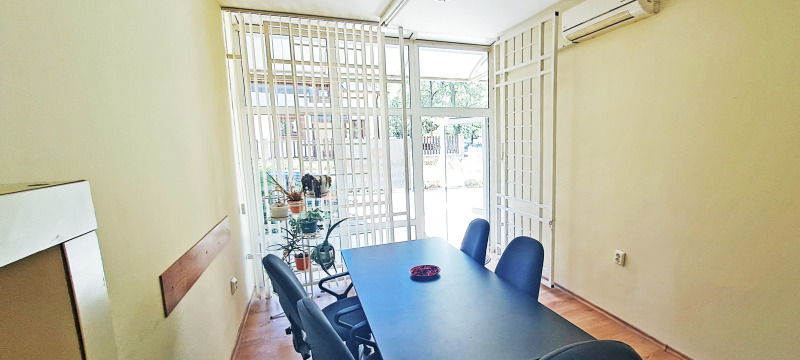 Do wynajęcia  Biuro Sofia , Strelbiszcze , 65 mkw | 33895584 - obraz [2]