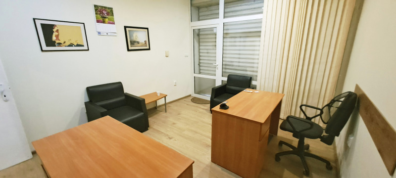 Do wynajęcia  Biuro Sofia , Strelbiszcze , 65 mkw | 33895584 - obraz [13]