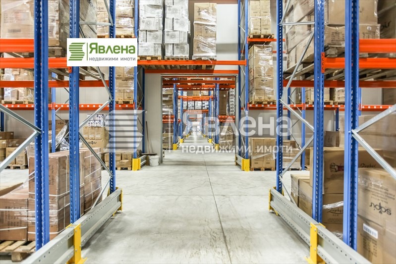 Zu vermieten  Lagerung Sofia , Trebitsch , 1000 qm | 40844654 - Bild [10]