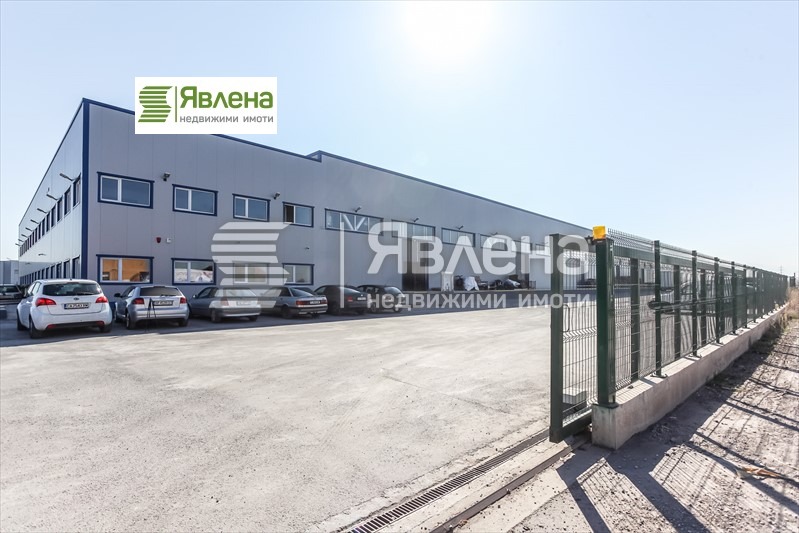 Zu vermieten  Lagerung Sofia , Trebitsch , 1000 qm | 40844654
