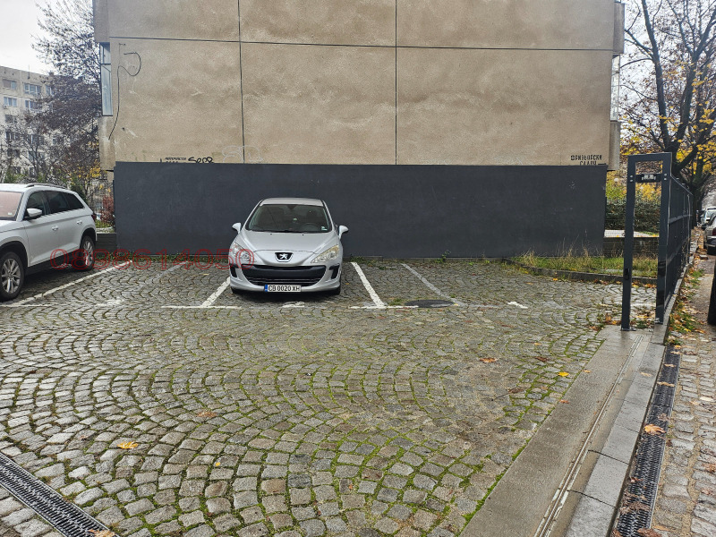 Дава под наем ГАРАЖ, ПАРКОМЯСТО, гр. София, Разсадника, снимка 4 - Гаражи и паркоместа - 53054593