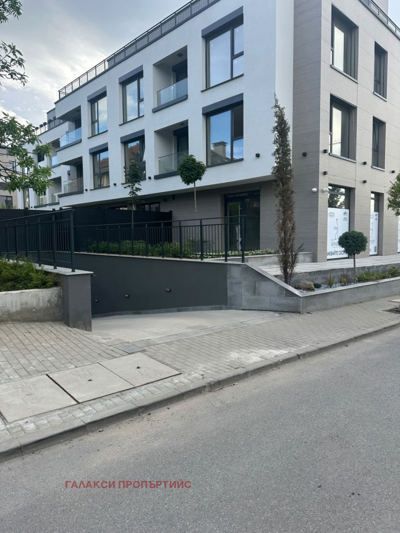 Дава под наем ГАРАЖ, ПАРКОМЯСТО, гр. София, Кръстова вада, снимка 5 - Гаражи и паркоместа - 52990507