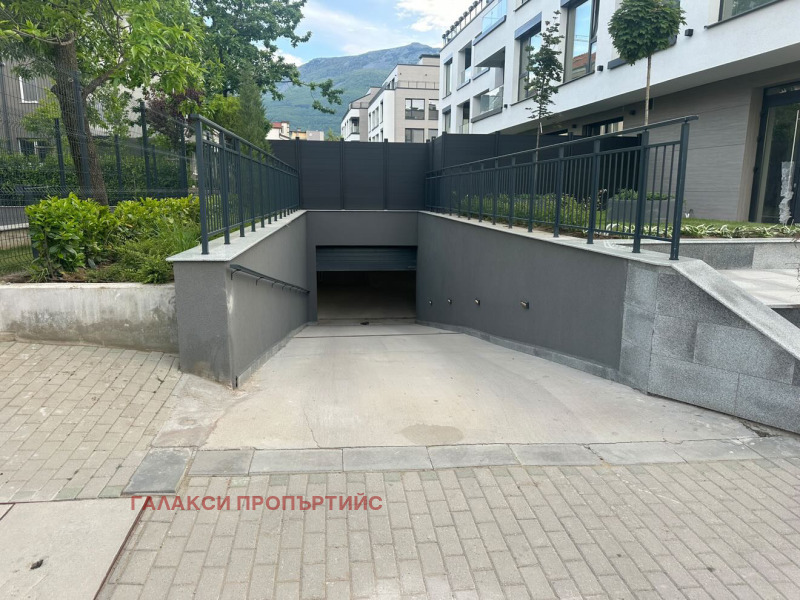 Дава под наем ГАРАЖ, ПАРКОМЯСТО, гр. София, Кръстова вада, снимка 3 - Гаражи и паркоместа - 52990507