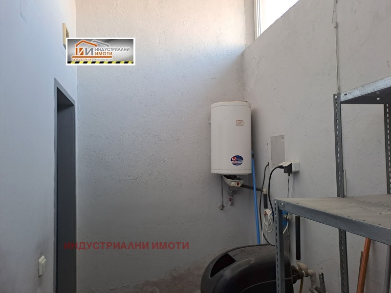 Дава под наем ПРОМ. ПОМЕЩЕНИЕ, гр. Пловдив, Индустриална зона - Тракия, снимка 4 - Производствени сгради - 53158228