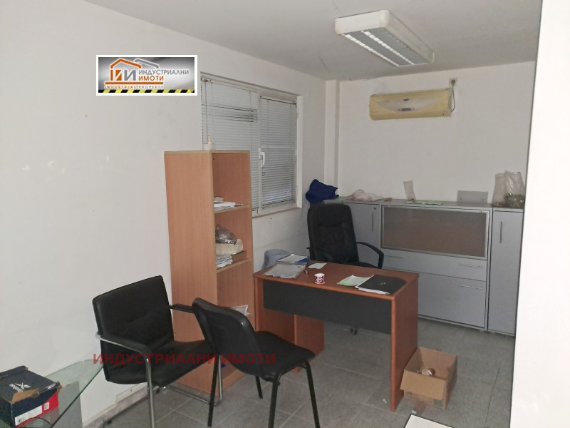 Дава под наем ПРОМ. ПОМЕЩЕНИЕ, гр. Пловдив, Индустриална зона - Тракия, снимка 6 - Производствени сгради - 53158228