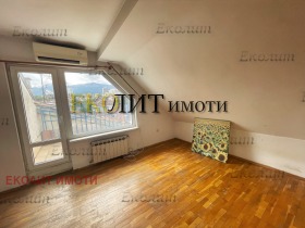 Maisonette Lozenets, Sofia 8