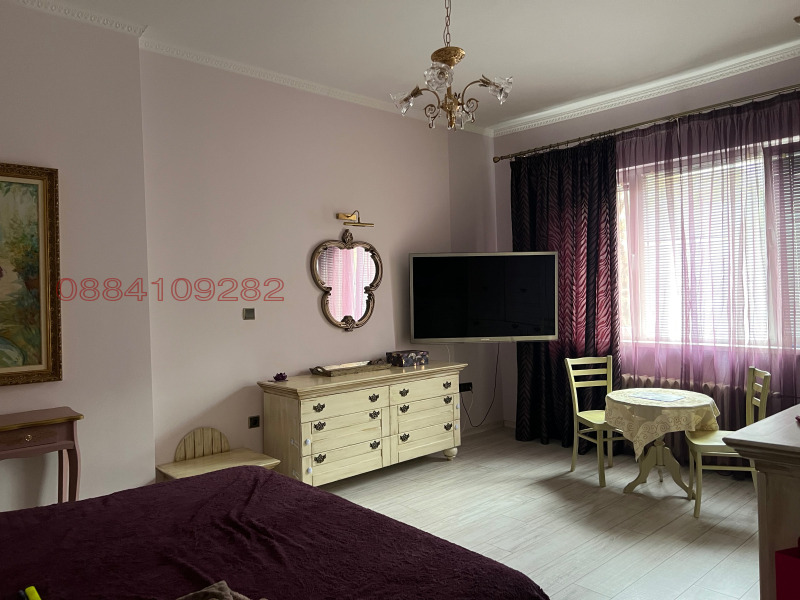 Дава под наем 3-СТАЕН, гр. София, Център, снимка 6 - Апартаменти - 52954187