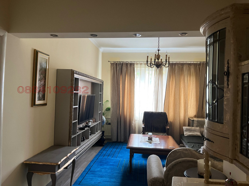 Дава под наем 3-СТАЕН, гр. София, Център, снимка 4 - Апартаменти - 52954187