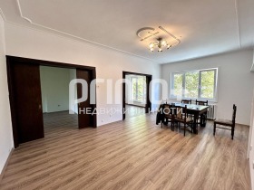 ОФИС, 90 m2