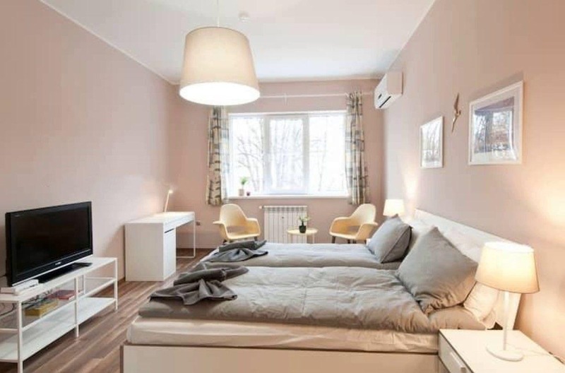 Дава под наем 3-СТАЕН, гр. София, Център, снимка 2 - Апартаменти - 52559894