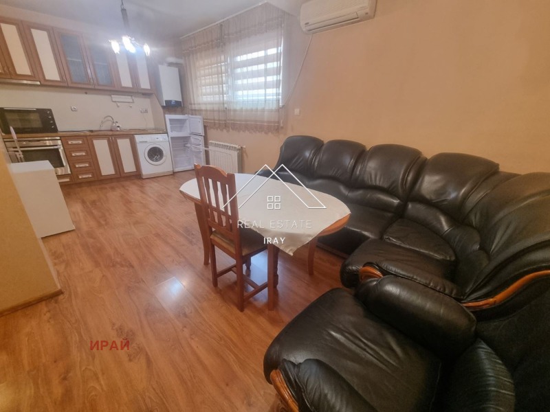 Da affittare  2 camere da letto Stara Zagora , Tsentar , 100 mq | 24205071