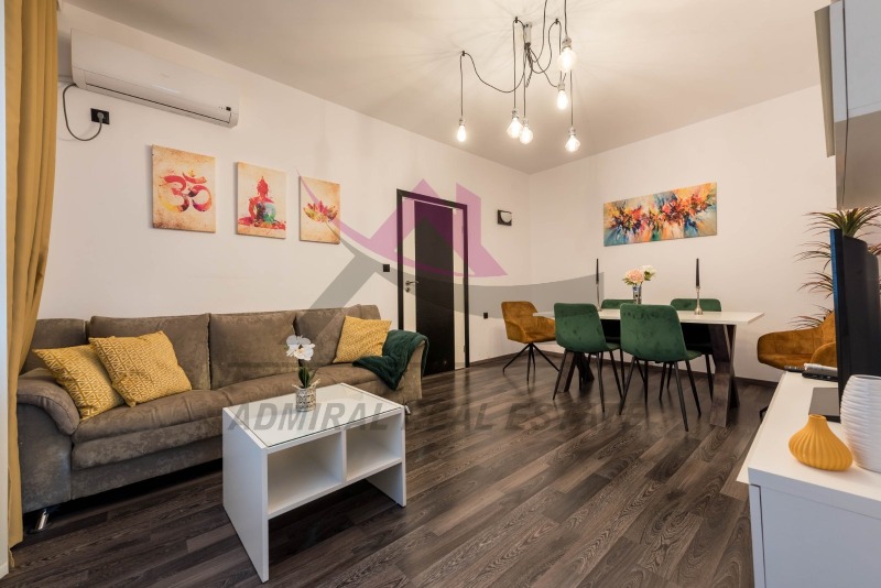 Дава под Наем 3-СТАЕН в град Варна, Център - 80 кв.м / 700 € » 1 369.08 лв., АДМИРАЛ РИЪЛ ЕСТЕЙТ ЕООД