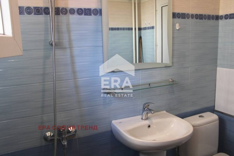 Дава под наем 2-СТАЕН, гр. София, Света Троица, снимка 5 - Апартаменти - 54148545