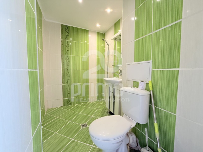 Kiadó  Stúdió Sofia , Ljulin 6 , 45 négyzetméter | 23362553 - kép [5]
