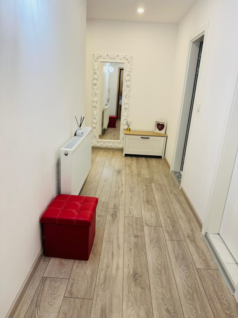Дава под наем  3-стаен град Шумен , Пазара , 110 кв.м | 17172273 - изображение [8]