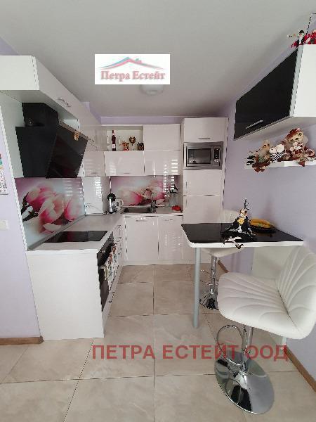Дава под наем 1-СТАЕН, гр. Варна, Лятно кино Тракия, снимка 4 - Апартаменти - 55632701