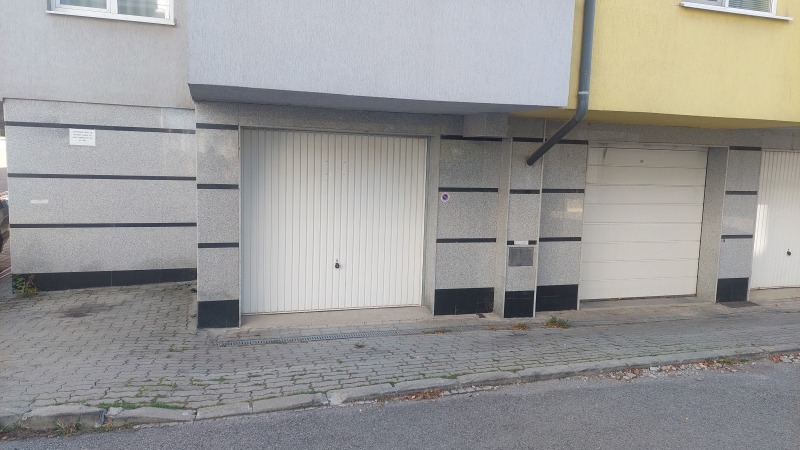 K pronájmu  Garáž Sofia , Mladost 2 , 26 m2 | 84726136 - obraz [2]