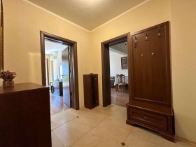 1 bedroom m-t Alen mak, Varna 8