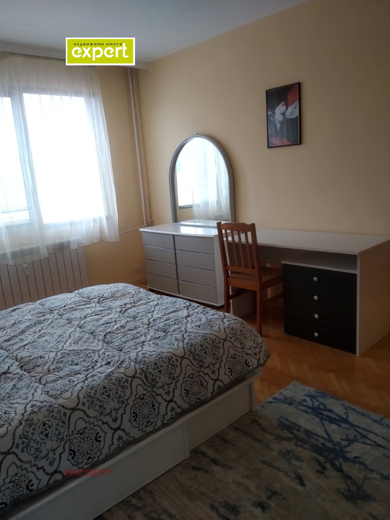 Дава под наем 3-СТАЕН, гр. Плевен, Широк център, снимка 3 - Апартаменти - 48677785