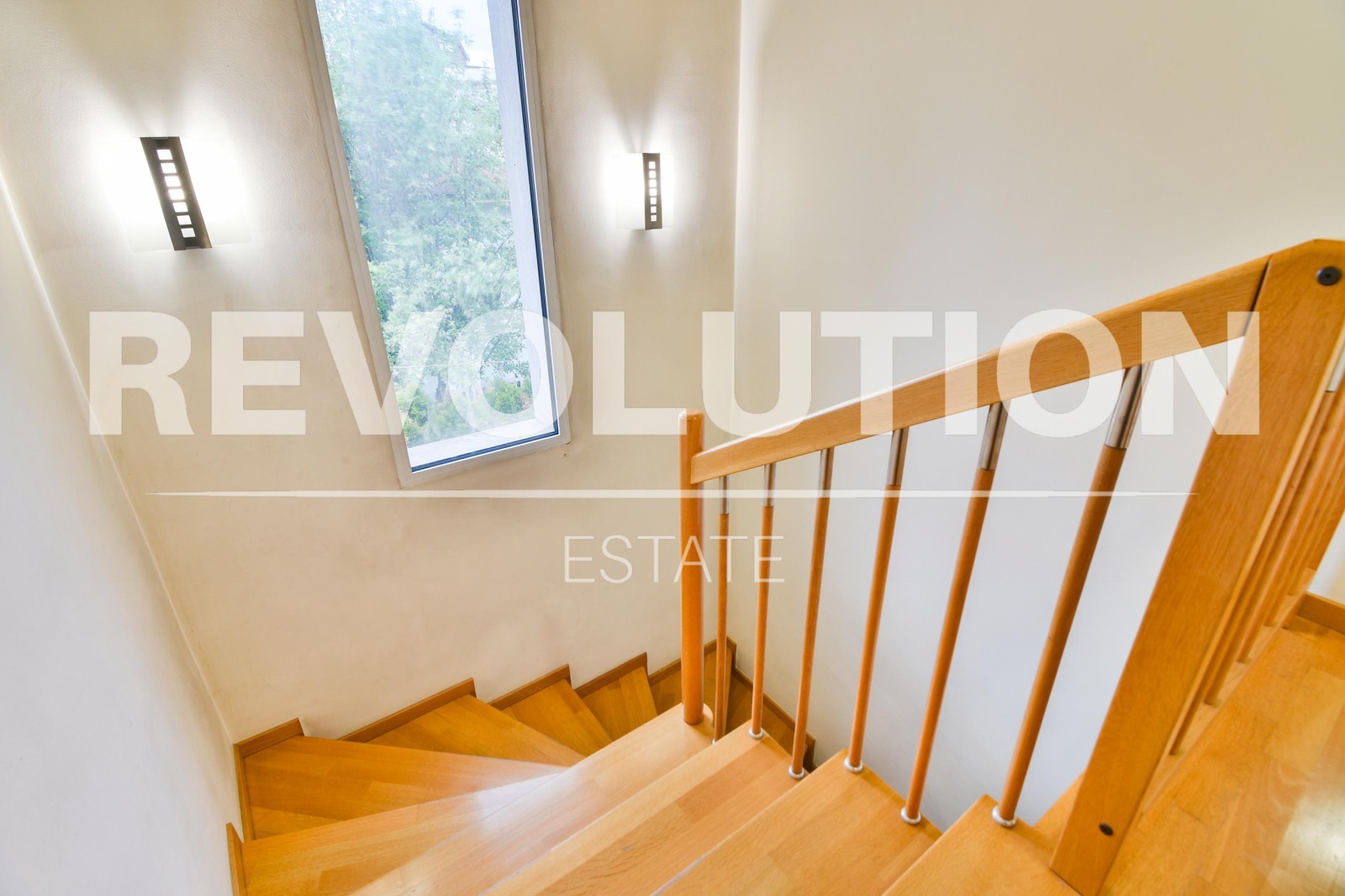 Дава под наем КЪЩА, гр. София, Надежда 2, снимка 7 - Къщи - 53690320