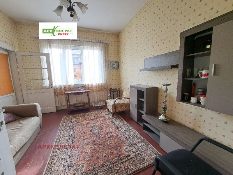 Дава под наем 1-СТАЕН, гр. София, Център, снимка 2 - Апартаменти - 53087016