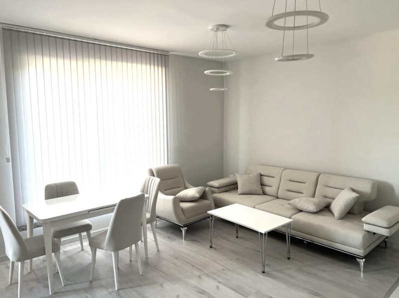 Para alugar  1 quarto Plovdiv , Hristo Smirnenski , 60 m² | 31737775 - imagem [2]