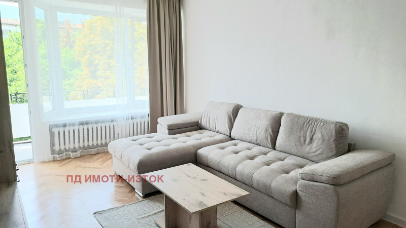En renta  1 dormitorio Sofia , Bakston , 75 metros cuadrados | 79983528