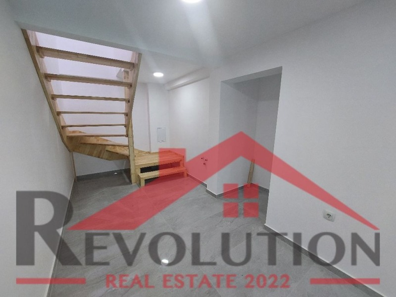 Дава под наем МАГАЗИН, гр. Кърджали, Възрожденци, снимка 6 - Магазини - 53426979