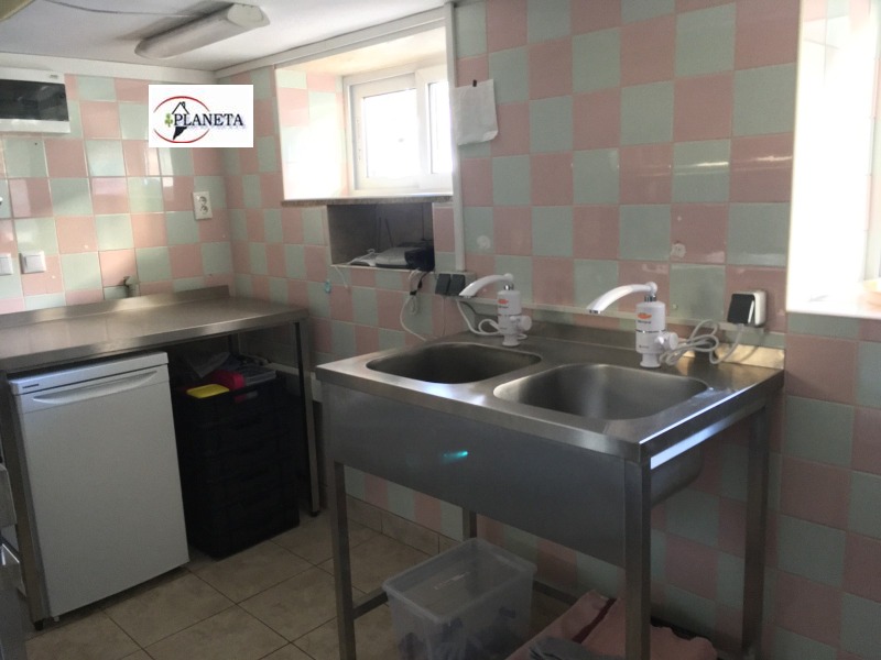 För uthyrning  Bar Sofia , Centar , 10 kvm | 64784417 - bild [4]