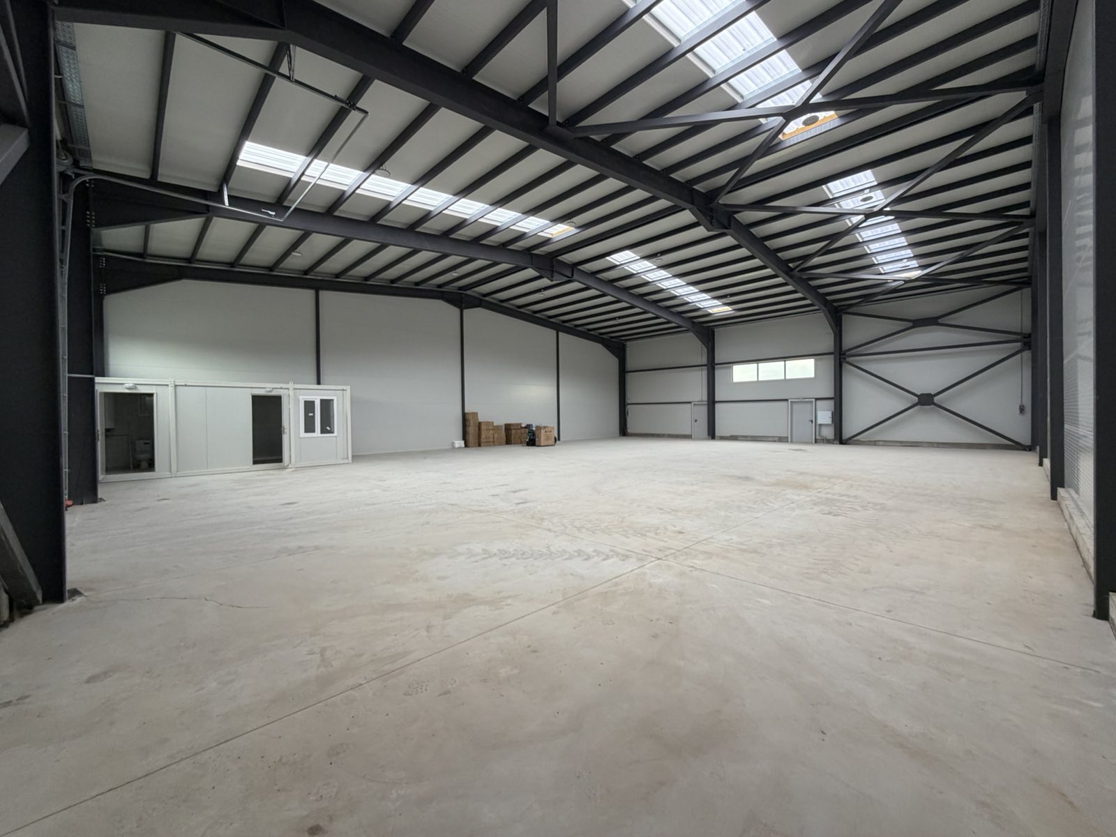 Дава под наем СКЛАД, гр. Пловдив, Индустриална зона - Север, снимка 2 - Складове - 53991210