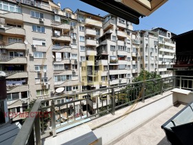 ���� ��� ���� 3-����� | Imot.bg � ����� ������ 11