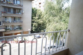 3 bedroom Iztok, Sofia 9