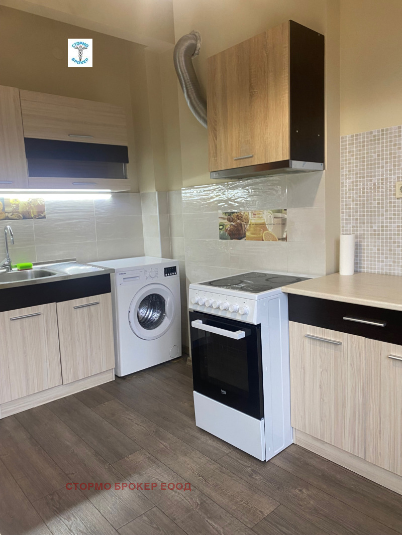 Дава под наем 2-СТАЕН, гр. София, Център, снимка 2 - Апартаменти - 53423349