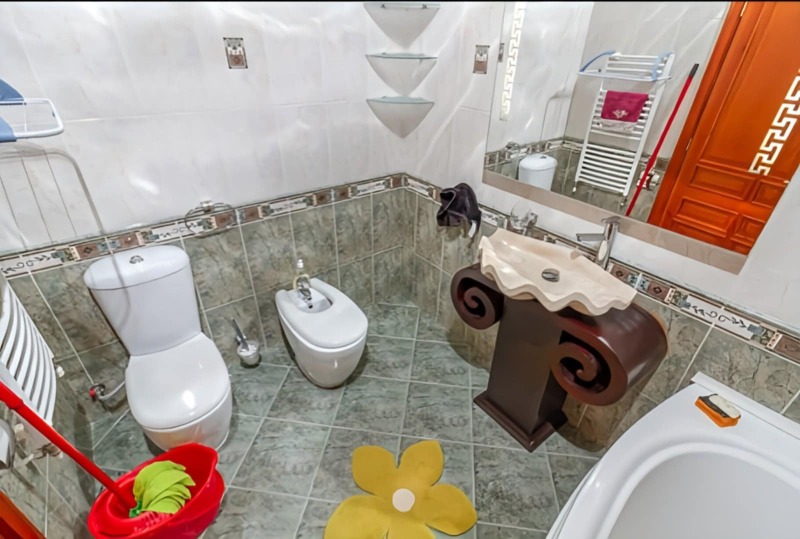 Da affittare  3 camere da letto Sofia , Meditsinska akademiia , 200 mq | 88157902 - Immagine [15]