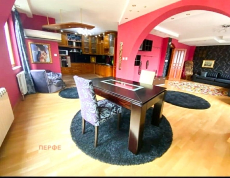 Da affittare  3 camere da letto Sofia , Meditsinska akademiia , 200 mq | 88157902 - Immagine [14]