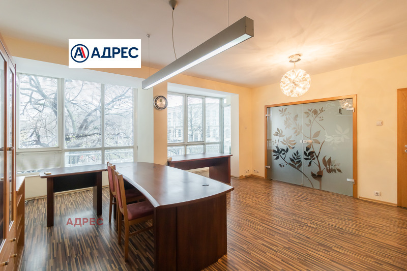 Дава под наем ОФИС, гр. Варна, Централна поща, снимка 8 - Офиси - 53038743