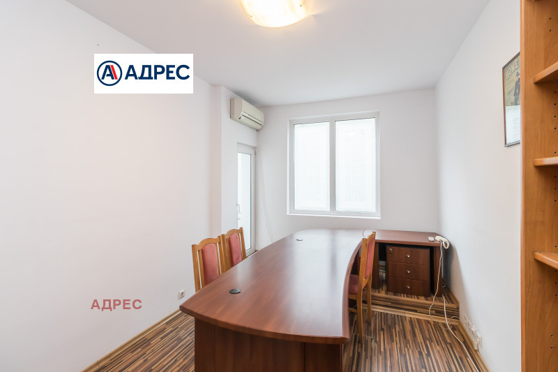 Дава под наем ОФИС, гр. Варна, Централна поща, снимка 14 - Офиси - 53038743